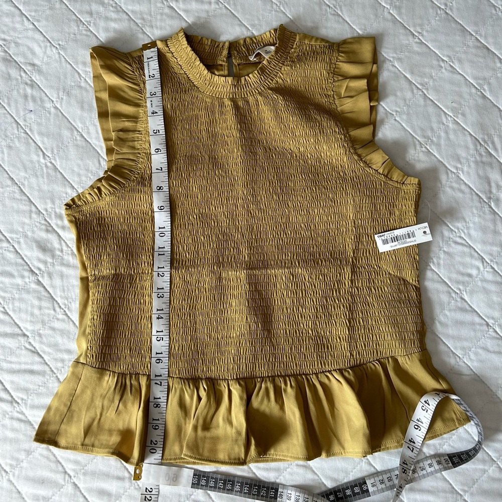 Top - Picture 6 of 8